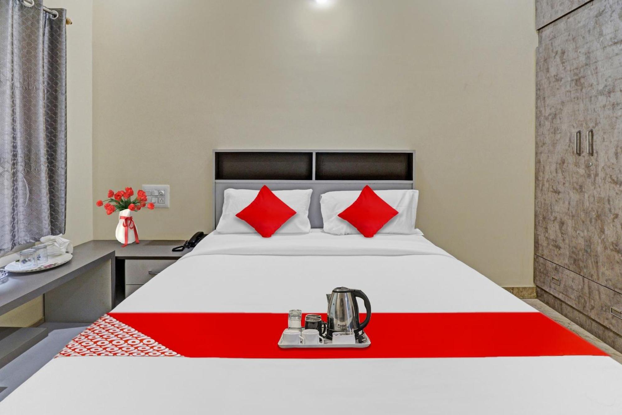 Hotel O I Care With Greenery Comforts Tumkur Buitenkant foto